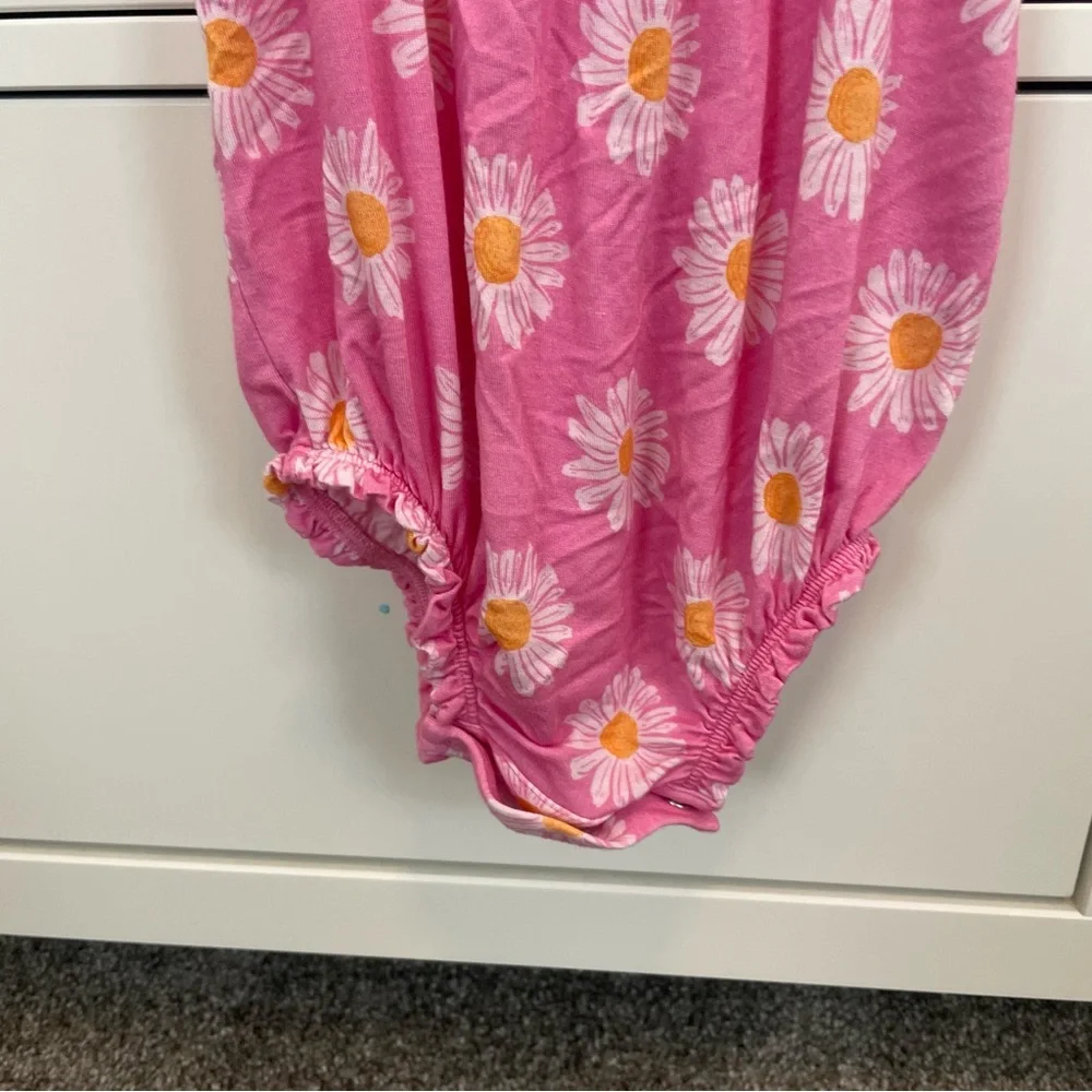 Posh Peanut Pink Floral Romper 12-18mo VGUC